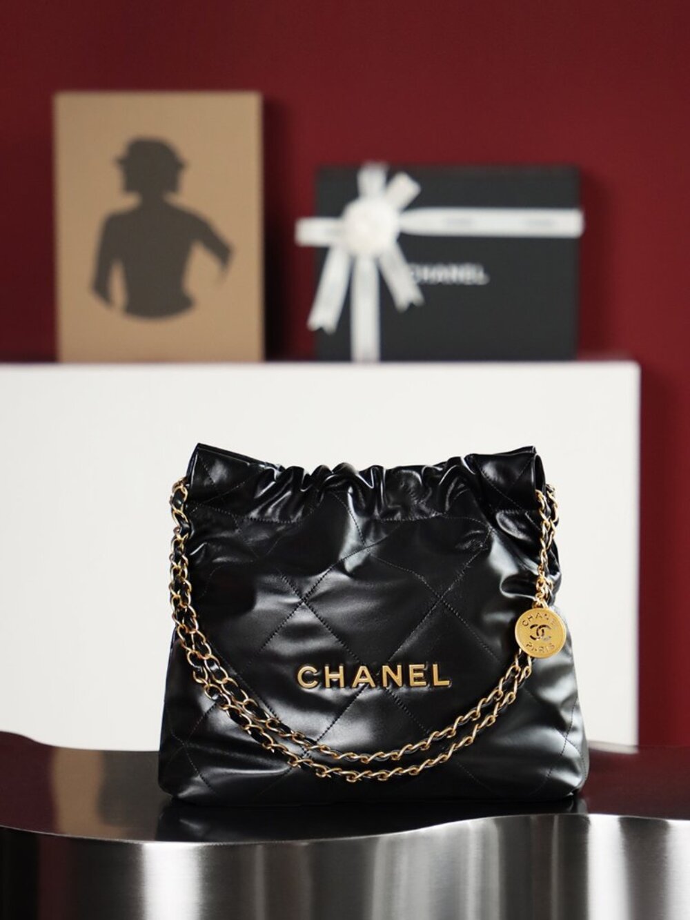 Chanel 22 handbag Medium 22bag